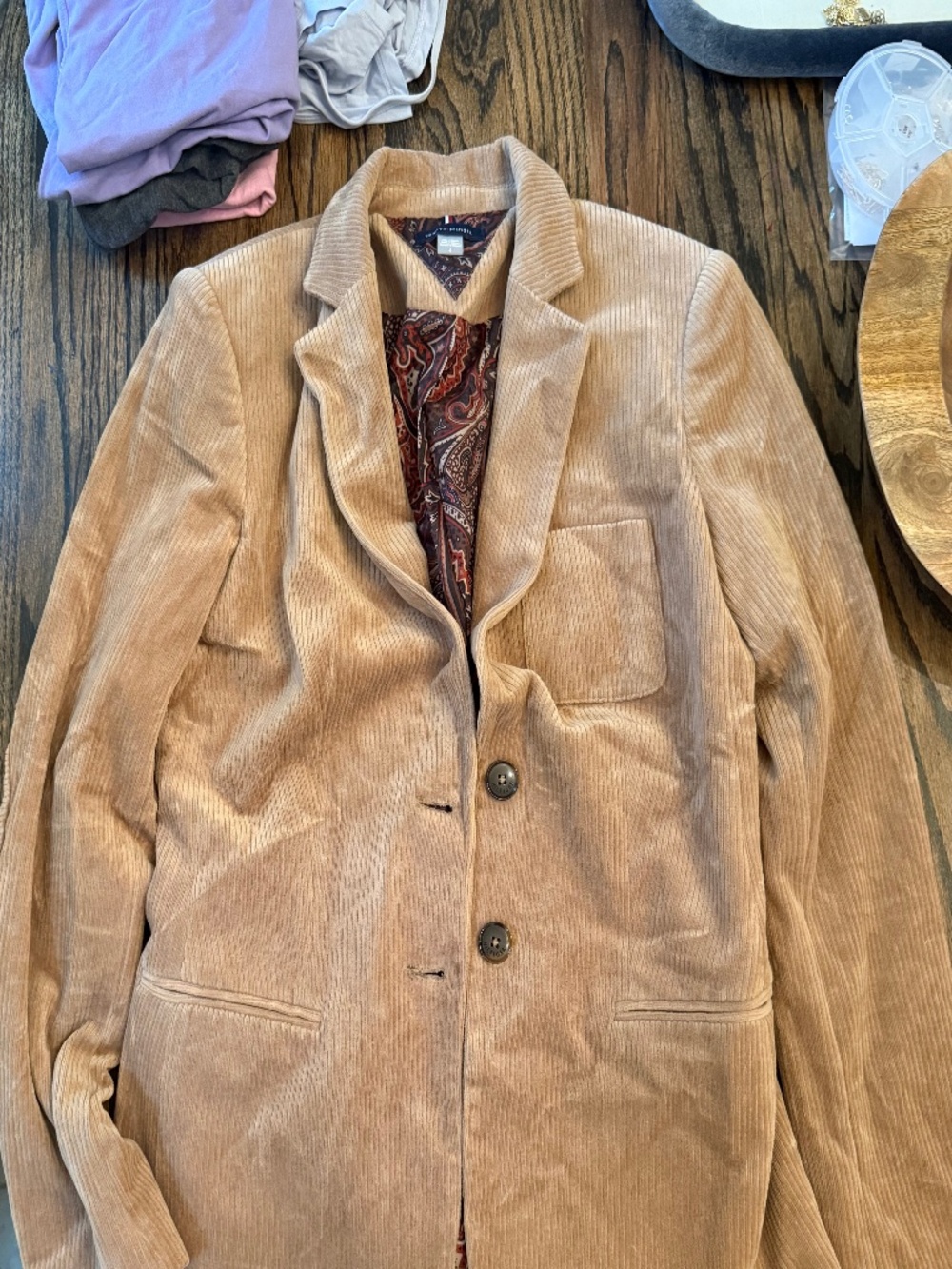 Tommy Hilfiger Tan 3 Button Blazer Women’s Size 4